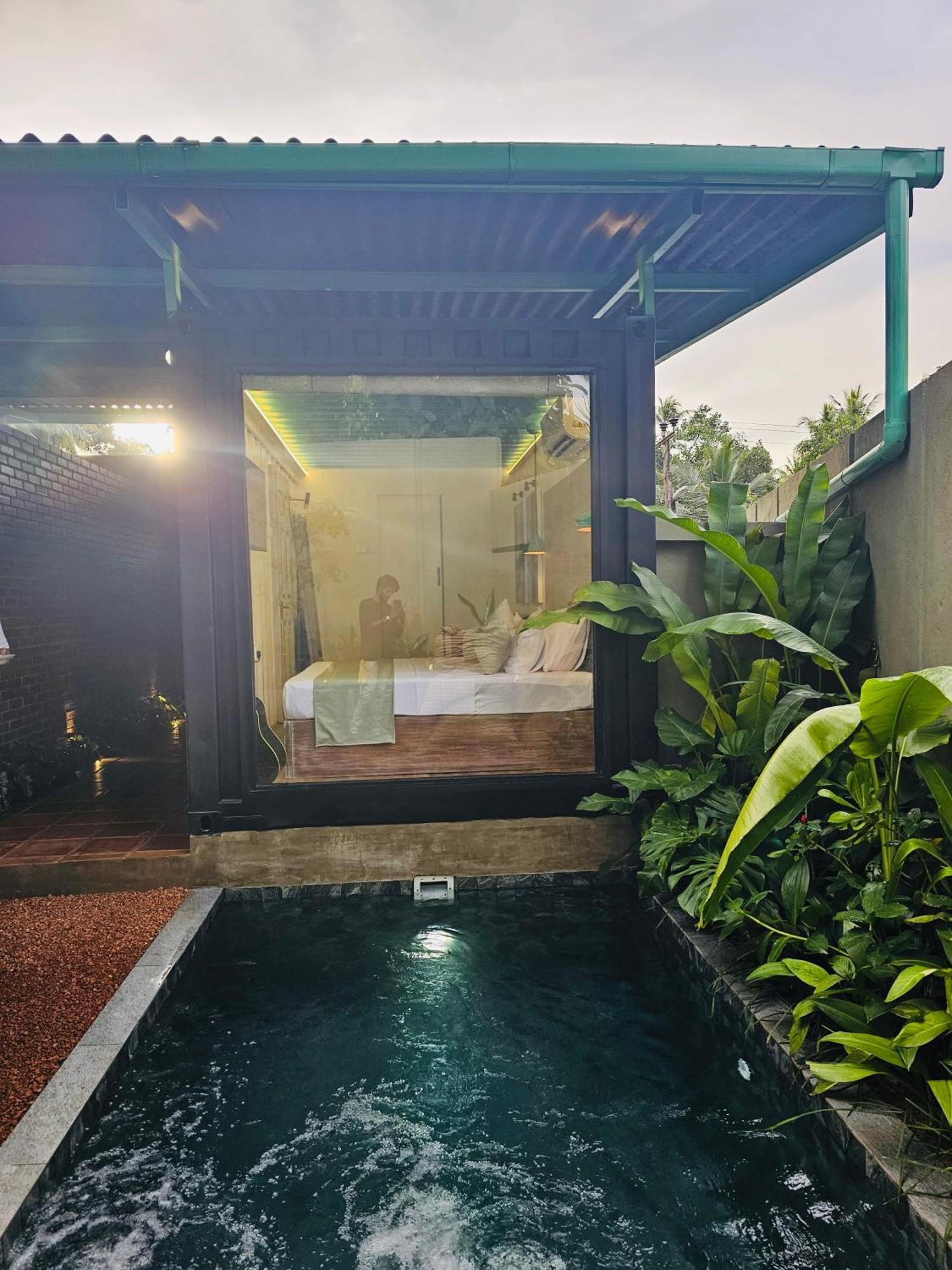 Container Villa Luxury Collection Weliweriya Exterior photo